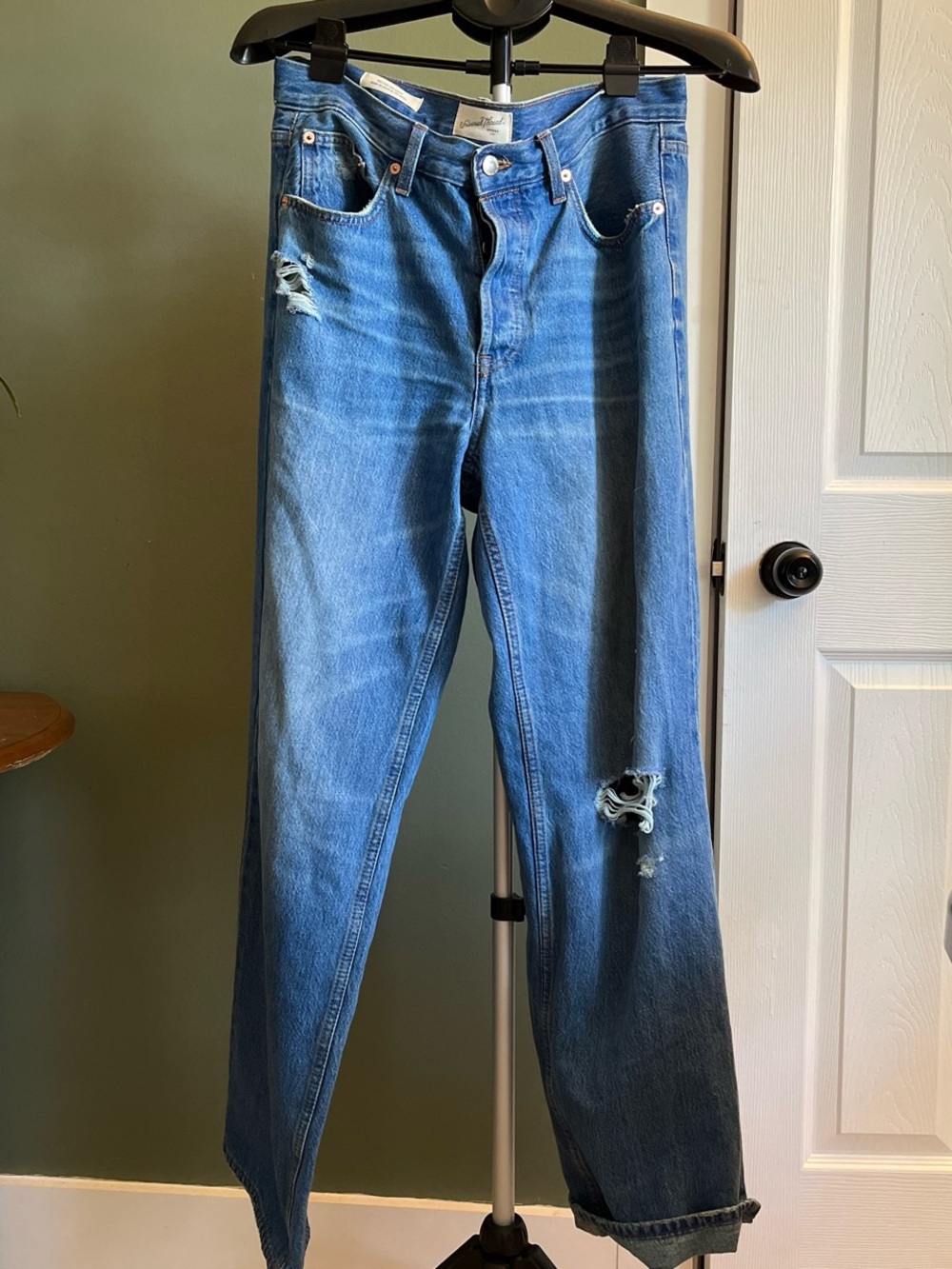 A New Day Mid Rise 90s Baggy Ripped Relaxed Jeans Size 8 Boho
